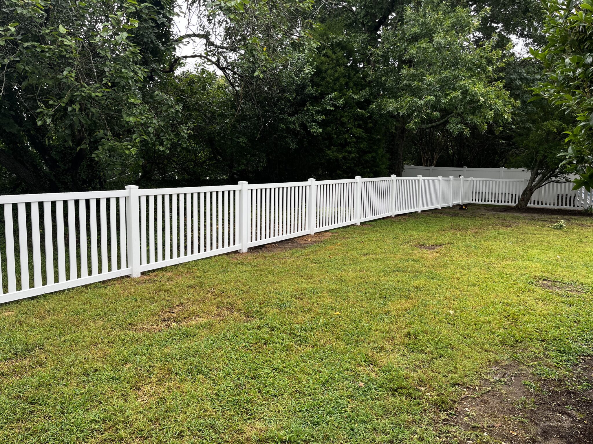 Vinyl Fencing - Holland Fence Company